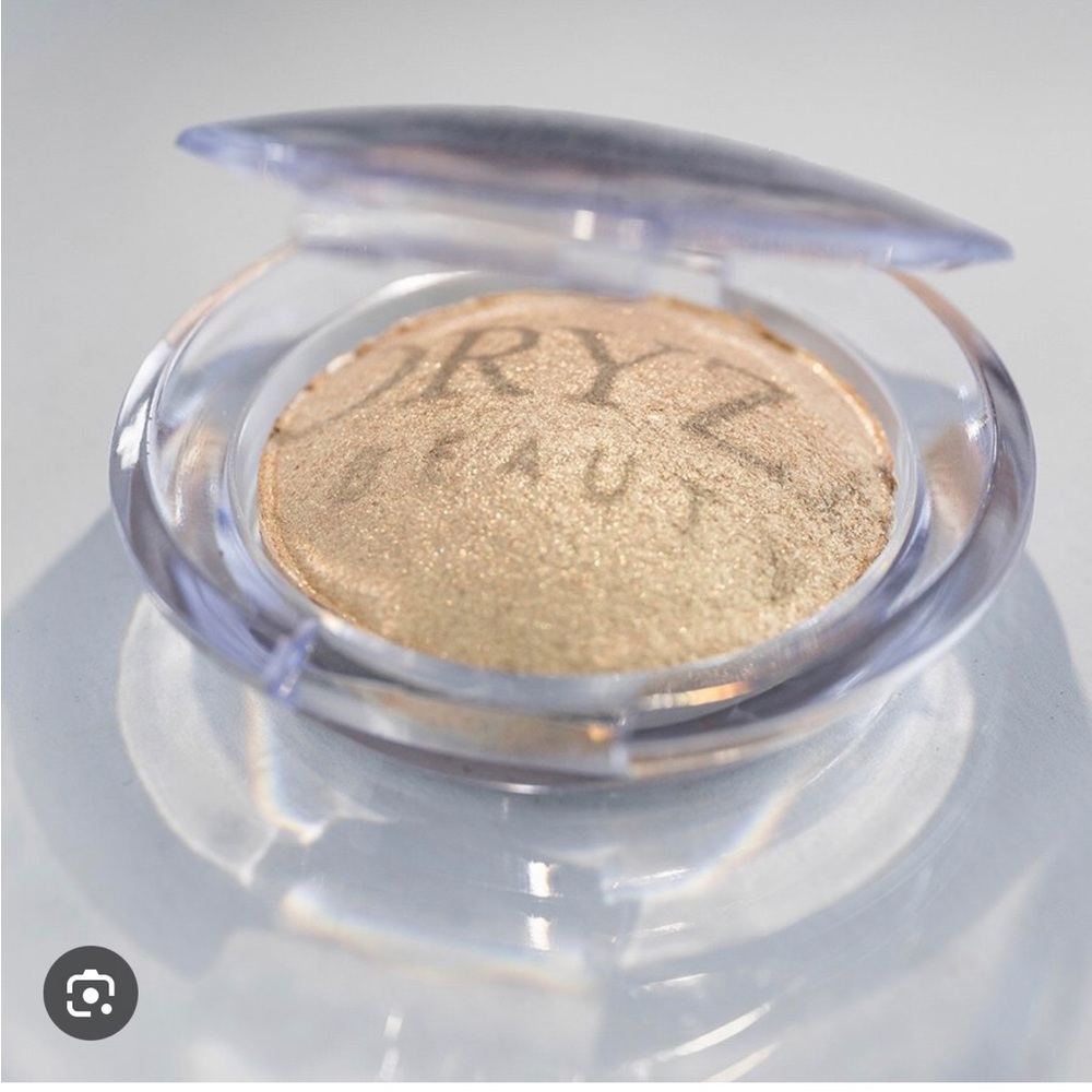 Oryza Beauty Baked Opaline Highlighter in sun kissed NEW